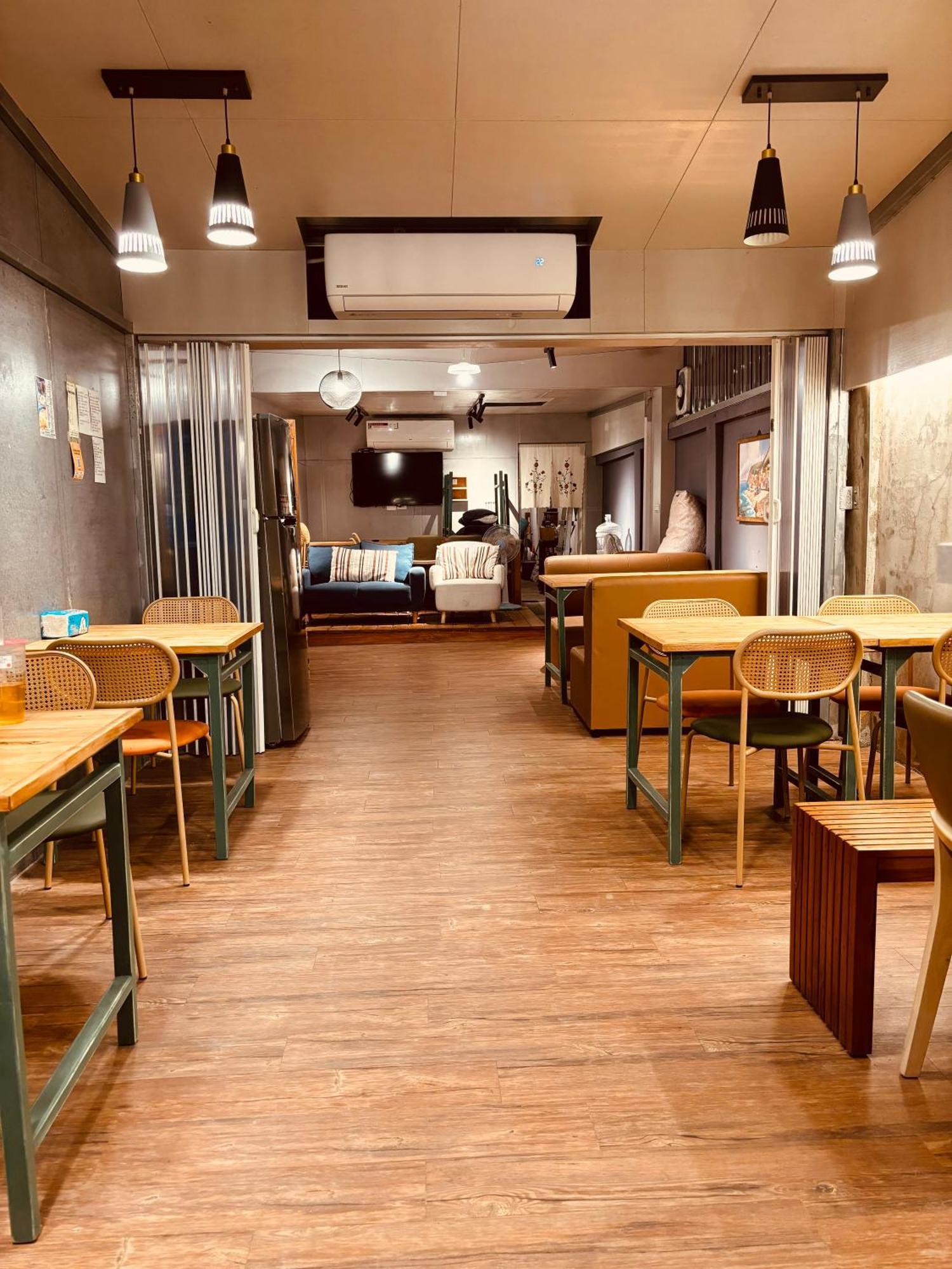 Nowadays B&B Hualien Extérieur photo
